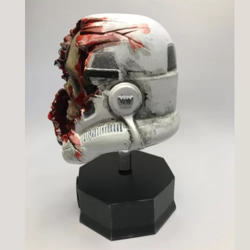 Stormtrooper + Base - Image 3